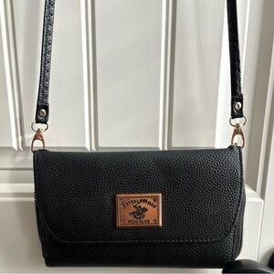 Beverly Hills Polo Club Elegant Black Crossbody Bag